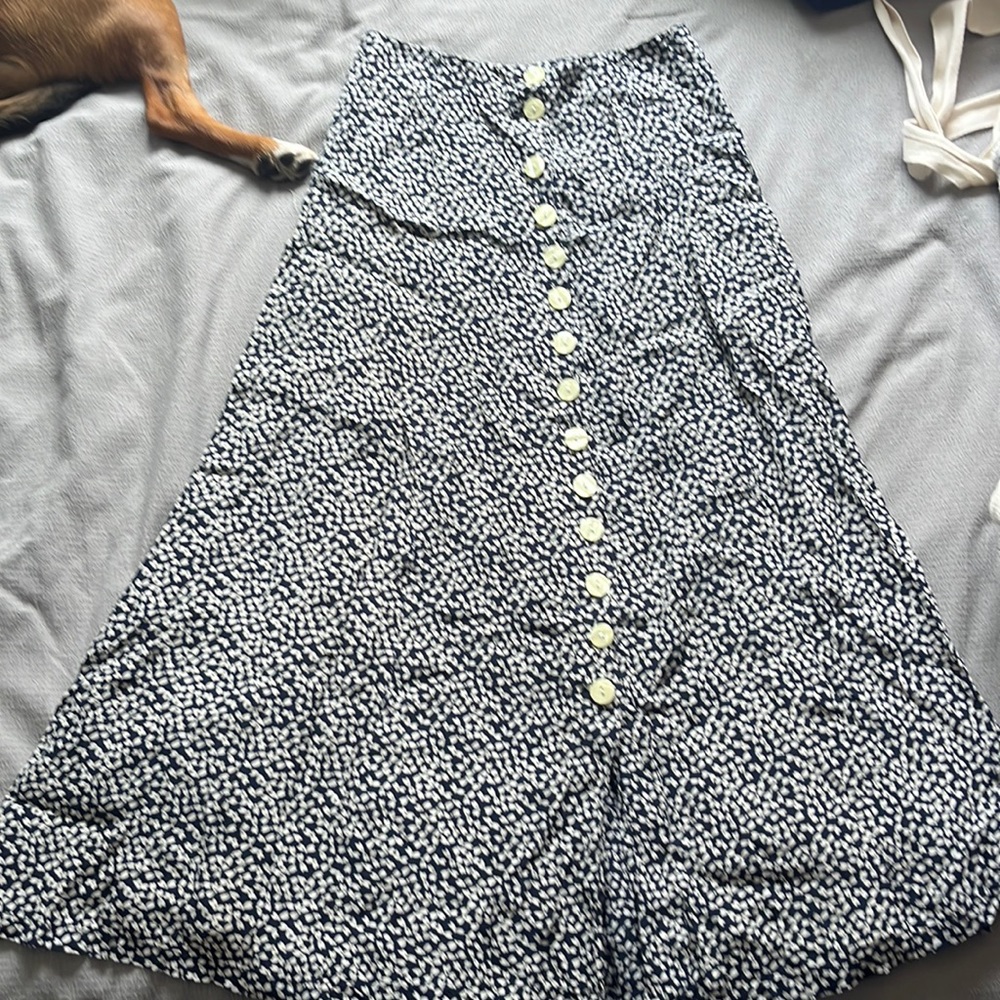 Long skirt